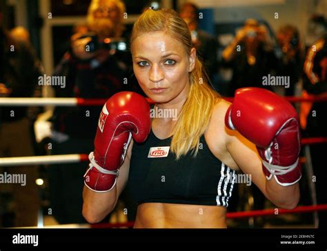 dolce gabbana regina halmich|regina halmich boxing.